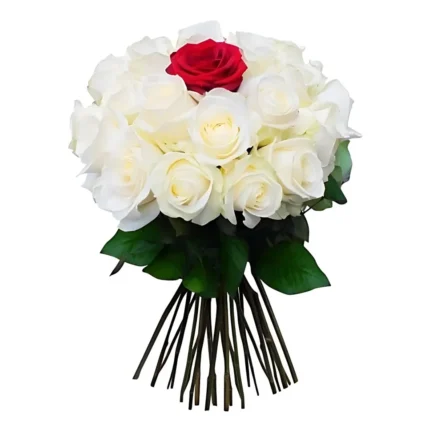 Tu Es Unique – Bouquet 9 Fleurs Blanche﻿s et 1 Rose rouge